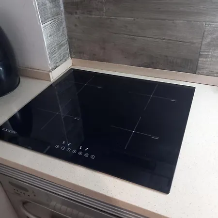 Проживание в семье Alvito - Comfortable With Private Bathroom